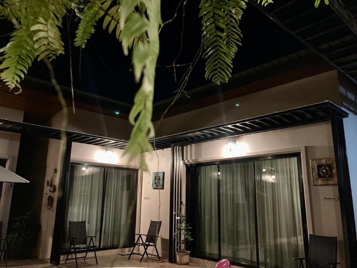 Barbe La Maison Hua Hin Exterior foto
