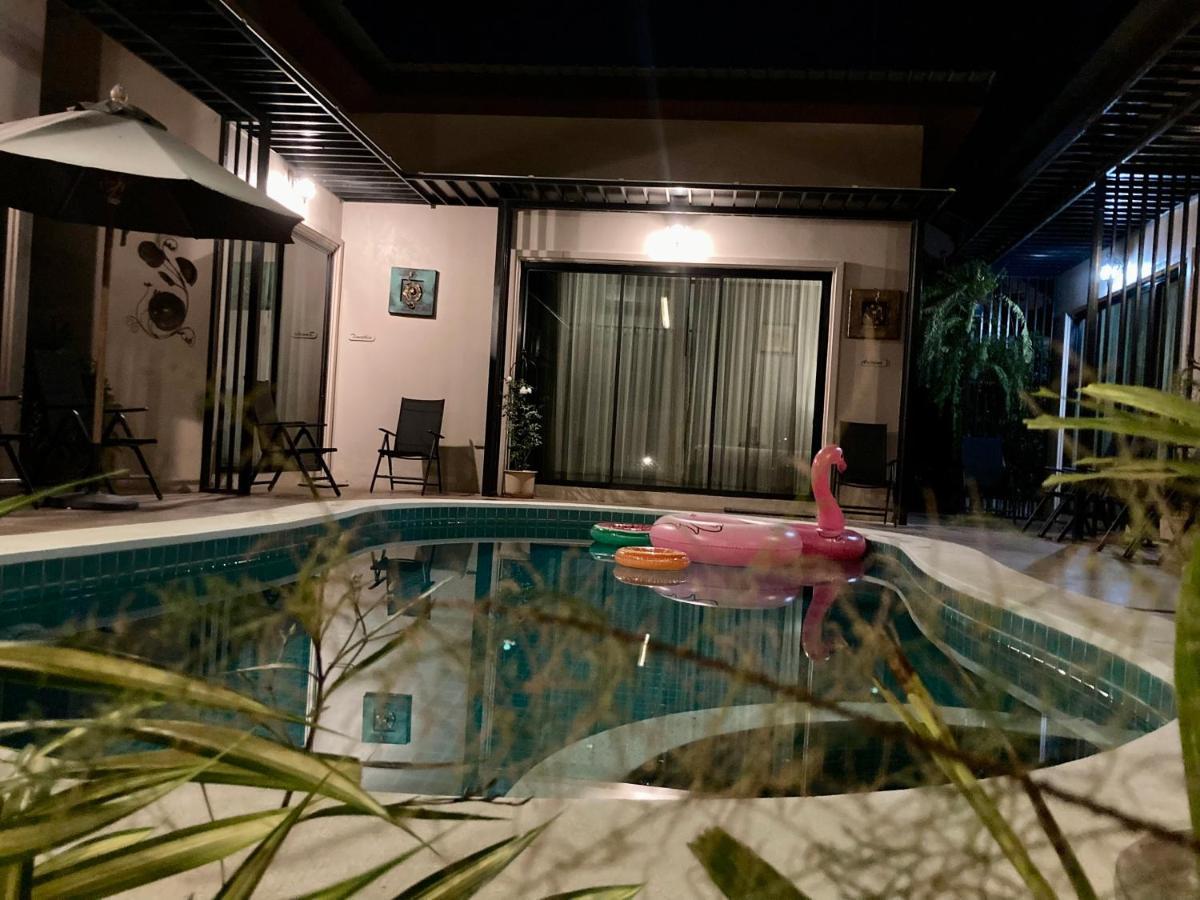 Barbe La Maison Hua Hin Exterior foto